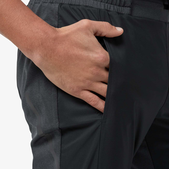 Picture of On m hlače 106.00137 RUNNING PANTS black