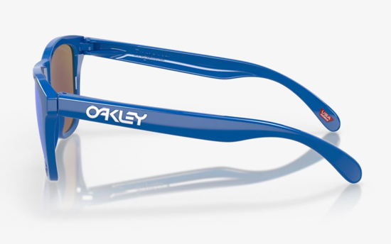 Picture of OAKLEY sončna očala 9013-J455 FROGSKINS™ Prizm Sapphire