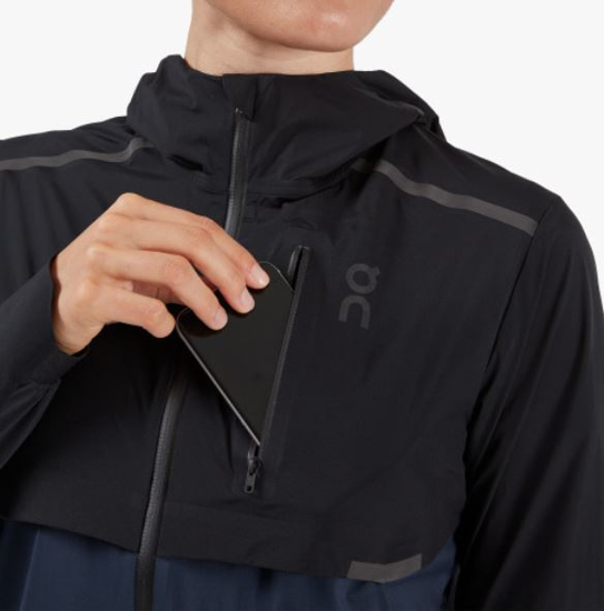 Picture of On ž jakna 204.00248 WEATHER JACKET black/navy
