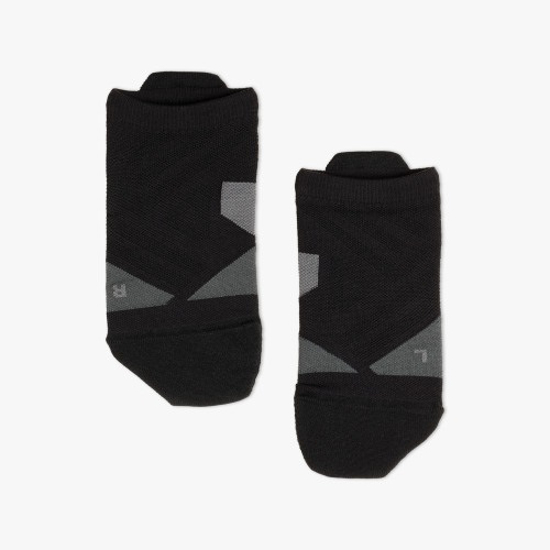 Picture of On m nogavice 344.00816 LOW SOCK black/shadow