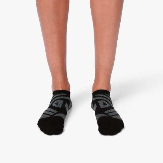 Picture of On m nogavice 344.00816 LOW SOCK black/shadow