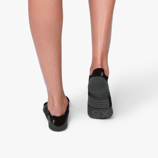 Picture of On m nogavice 344.00816 LOW SOCK black/shadow