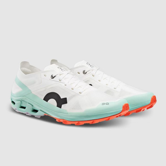 Picture of On m trail copati 3MD10790864 CLOUDVENTURE PEAK 3 undyed/white