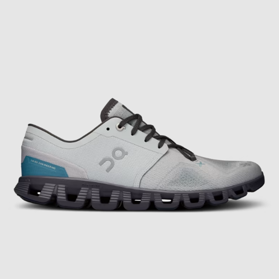 On m copati 60.98102 CLOUD X 3 glacier/iron