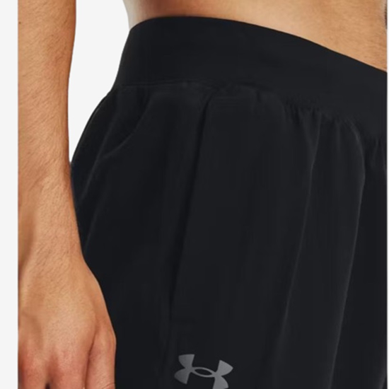 UNDER ARMOUR m hlače 1382119-001 STRETCH WOVEN JOGGERS black pitch grey