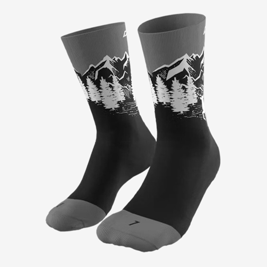 DYNAFIT nogavice 71526 0911 STAY FAST SOCKS black out