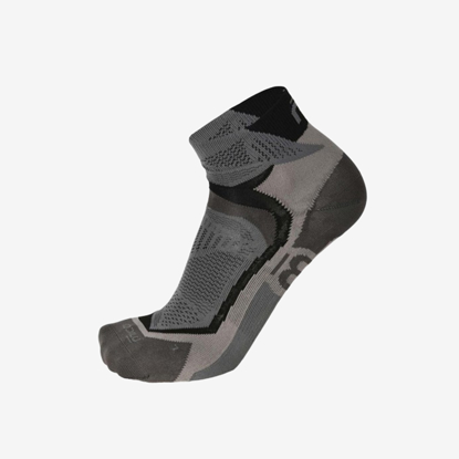 MICO tekaške nogavice CA01287 170 EXTRALIGHT WEIGHT X-PERFORMANCE RUN ANKLE SOCKS black grey