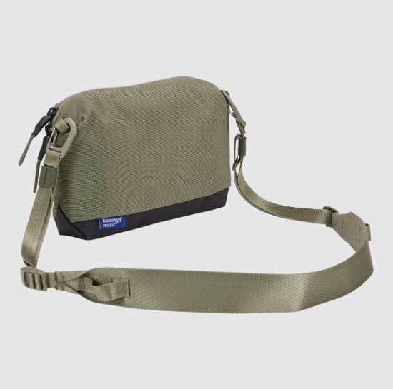 THULE torbica 808425 PARAMOUNT CROSSBODY soft green 2L