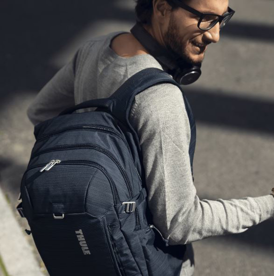 THULE nahrbtnik 807145 CONSTRUCT carbon blue 24L