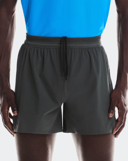 On m hlače 1MF10752608 5" PERFORMANCE SHORTS eclipse