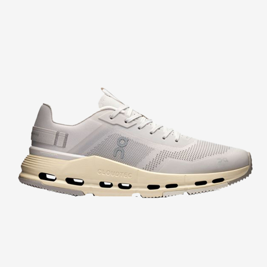 On ž copati 3WF10553244 CLOUDNOVA FORM 2 TT wolf cream