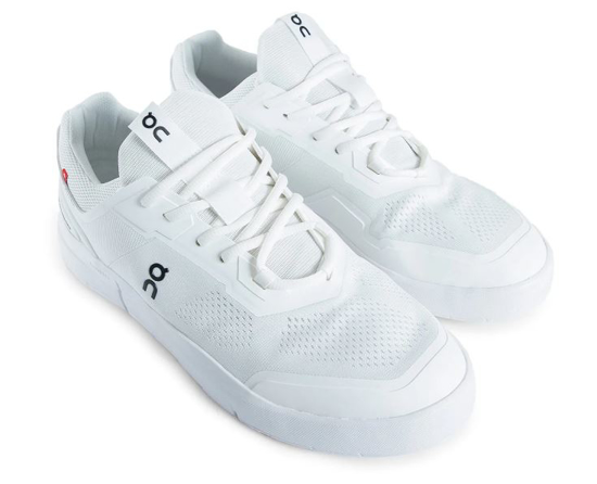 On m copati 3MD11470462 THE ROGER SPIN white black