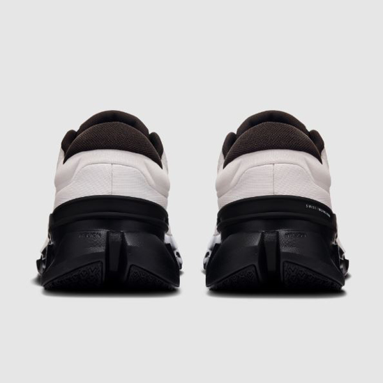 On m tekaški copati 3ME30013275 CLOUDFLYER 5 wolf black