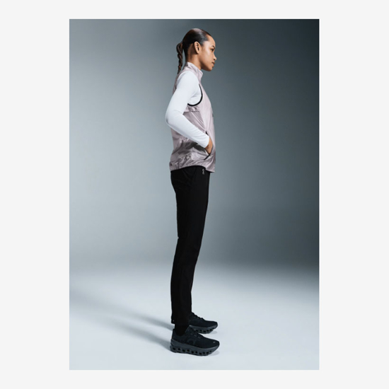 On ž hlače 1WF10140553 CORE PANTS black