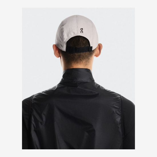 On šilt kapa 2UE30501367 PERFORMANCE CAP pearl