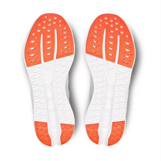 On m tekaški copati 3MD10421071 CLOUDSURFER creek white