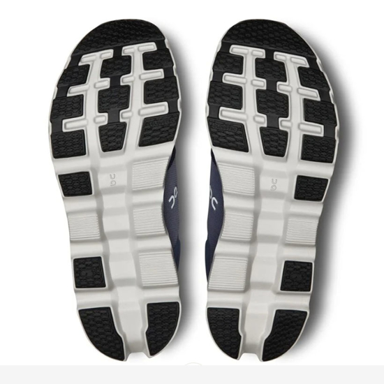 On m tekaški copati 3MD30112139 CLOUDSTRATUS 3 metal glacier