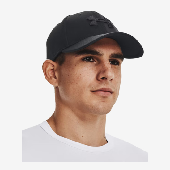 UNDER ARMOUR šilt kapa 1376700-002 BLITZING CAP black