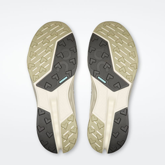 On m trail copati 3MF30224793 CLOUDSURFER TRAIL 2 chalk ghost