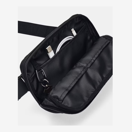 UNDER ARMOUR pas torbica 1378418-001 UA ESSENTIAL WAIST BAG CROSSBODY black
