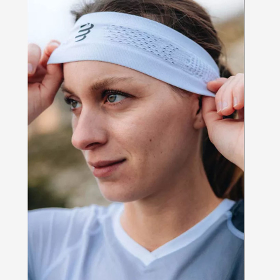 COMPRESSPORT trak za glavo XBNU391 375 THIN white