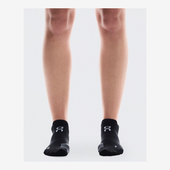 On nogavice 2UF10060106 PERFORMANCE RUN SOCKS black eclipse