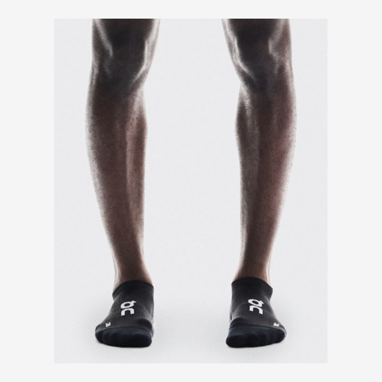 On nogavice 2UF10080553 CORE RUN SOCK LOW 2P black