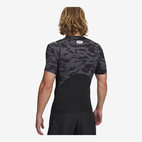 UNDER ARMOUR m majica  6009657-001 HEATGEAR PRINTED SHORT SLEEVE black castlerock white
